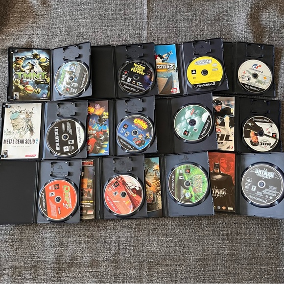 Huge Lot of 12 Sony Playstation 2 PS2 Games As-Is Read description! - Picture 3 of 4